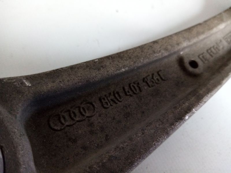 Braço de suspensão frente direito AUDI A4 (8K2, B8)