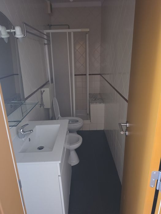 Alugo Apartamento Azueira Mafra