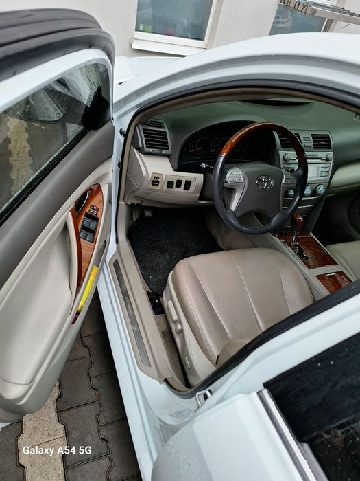 Toyota camry 40. 2.4. 2008г