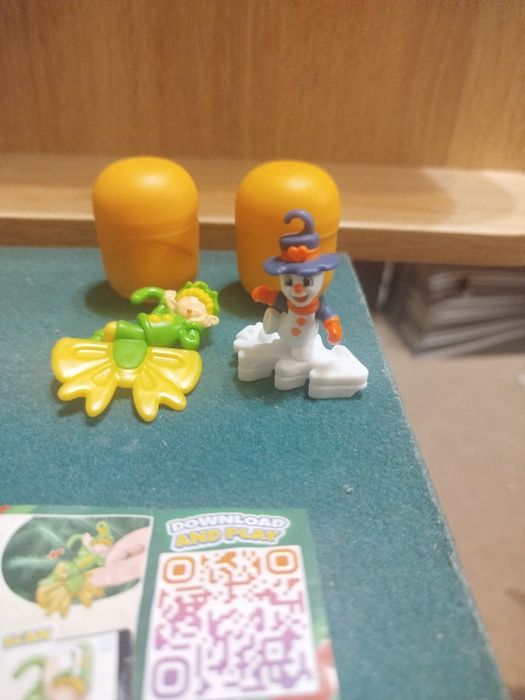 Киндер сюрприз новорічний( 6 шт)