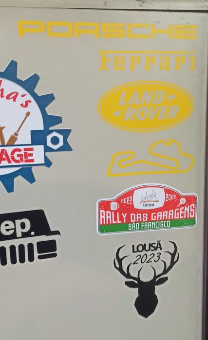 Autocolantes vinil personalizados - Jeep Land Rover Ferrari Porsche