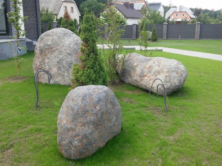 валуни ландшафтні 4000грн