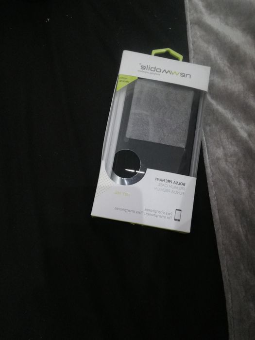 Capa Sasung Note 4 Nova (preço negociável)
Capa nova Samsung Note 4 -