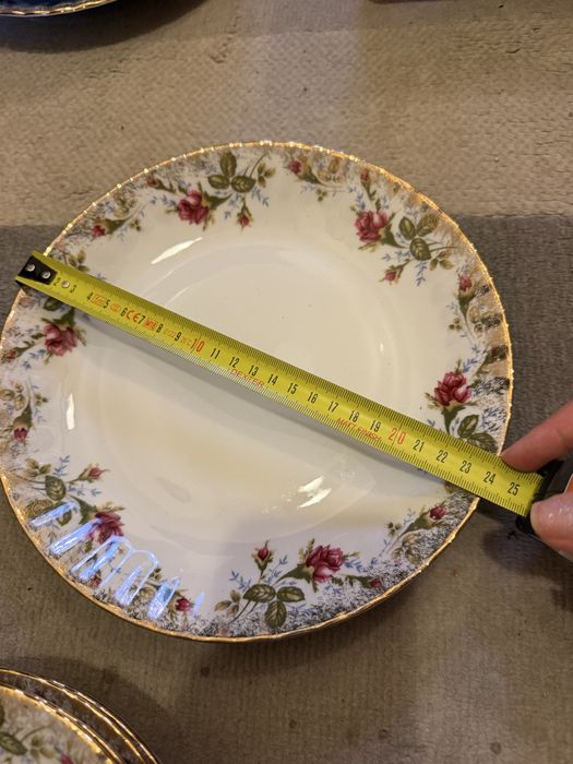 Talerze obiadowe płaskie 26cm Chodzież z różą