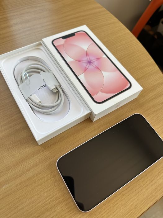iPhone 17e 256GB Rosa — Como Novo + 2 Capas + Proteção