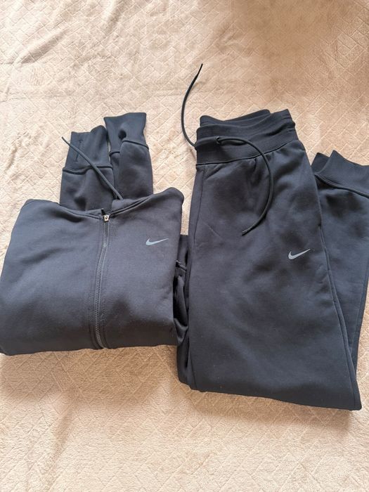Czarny dres  Nike