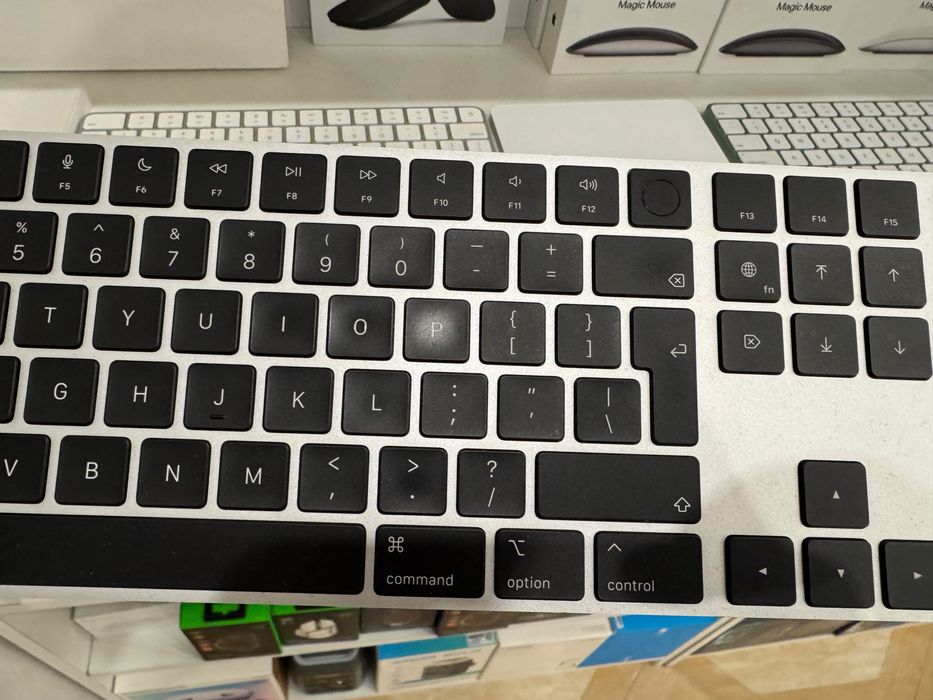 Apple Magic Keyboard with Touch ID MMMR3 МАГАЗИН! ГАРАНТІЯ! клавіатура