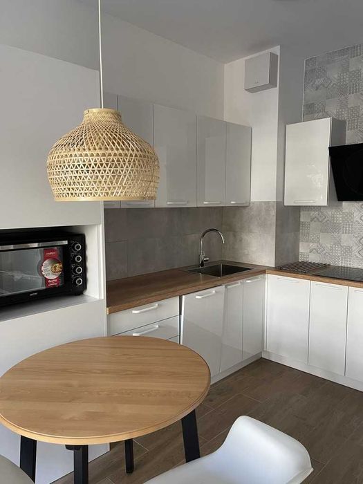 kameralny apartamentowiec_czynsz w cenie_garaż_duża loggia