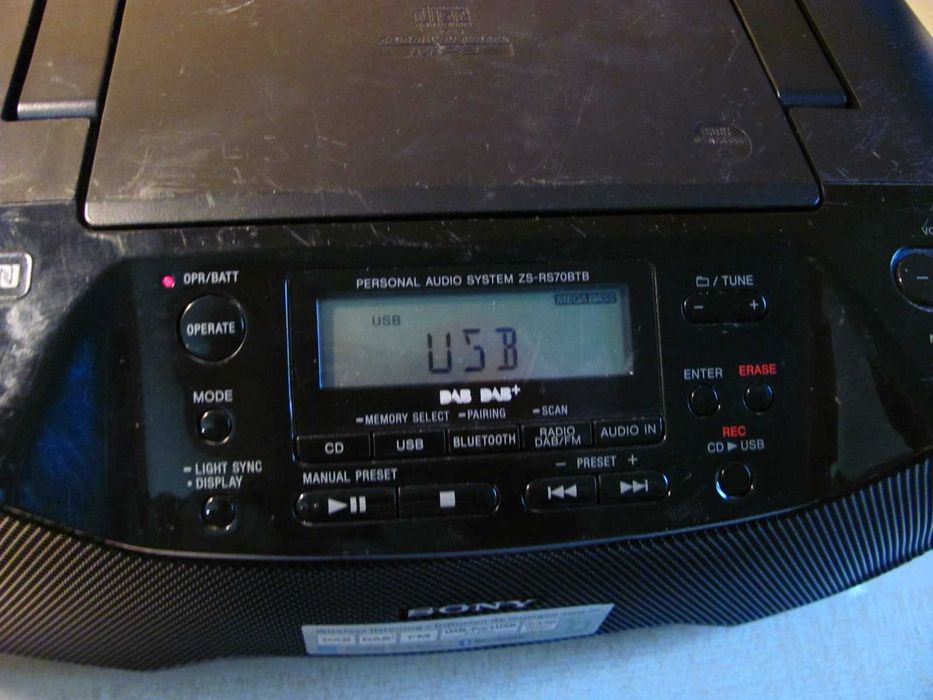 Radioodtwarzacz Sony ZS-RS70BTB CD/MP3 stereo FM DAB+ USB Bluetooth