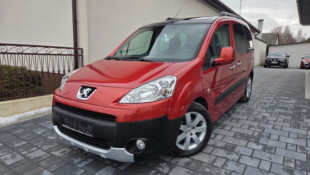 Peugeot Partner *Alufelgi*Panorama*Hak*Family*