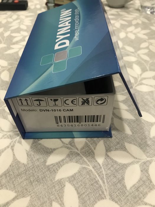 Câmera universal Dynavin traseira