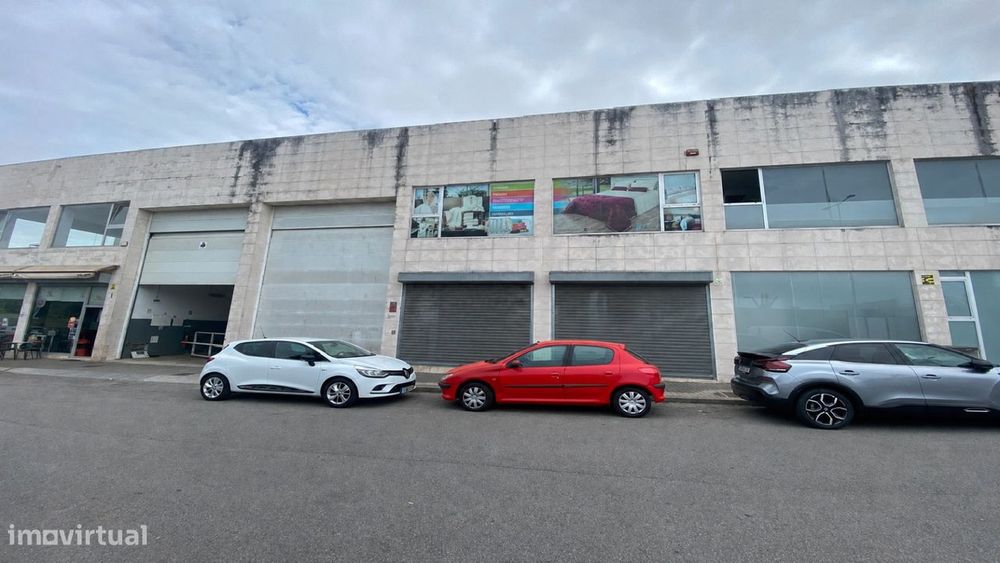 1450 m² Warehouse Ready to Occupy with Security and Parking