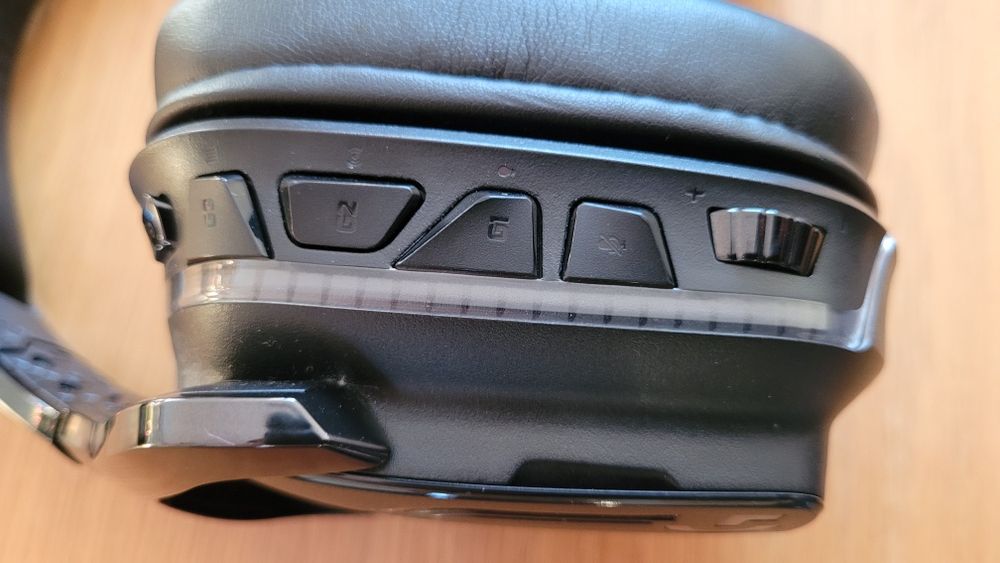 Logitech G935.  100 % działajaca