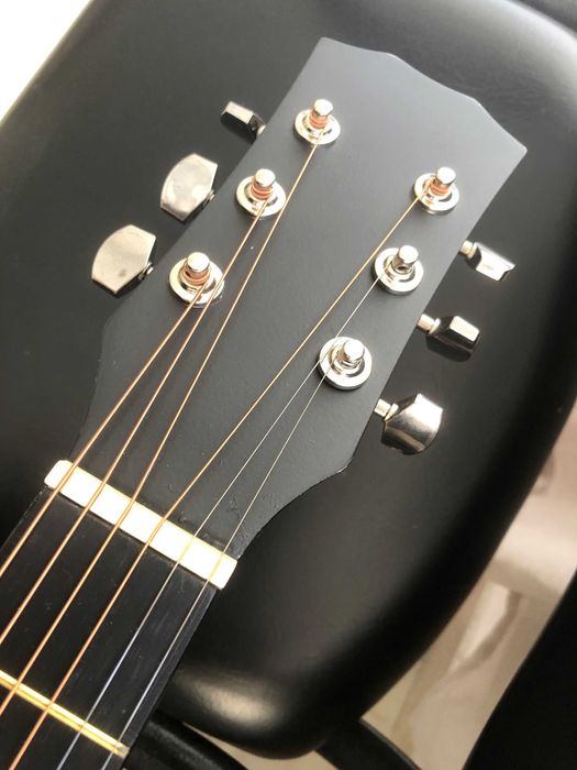 Violão Novo - 38 Polegadas com Capa, Com Pinos, Correia, Capotraste, Paletas, Jogo de cordas Reservas