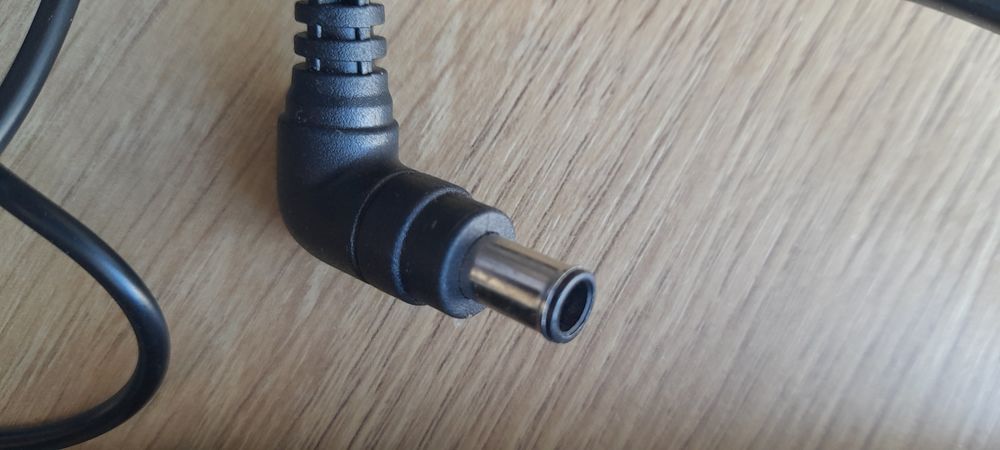 Ładowarka Samsung 19V