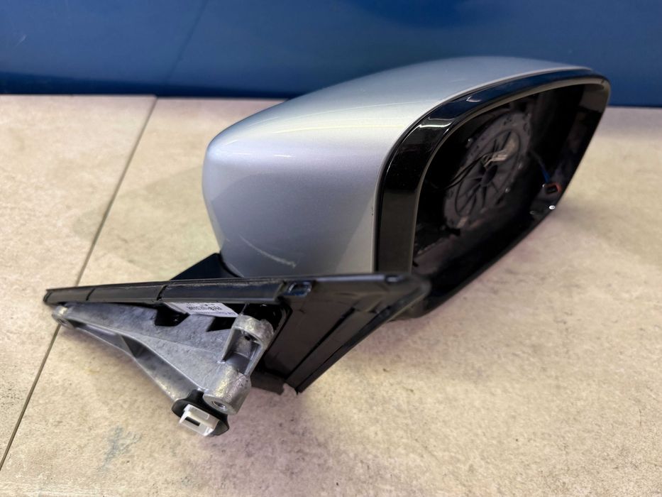 lusterko prawe BMW 5 G30 G31