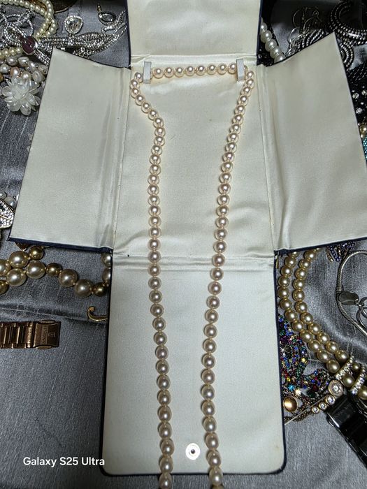 Colar verdadeiras perolas  lindo