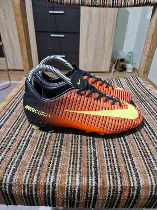Korki Nike Mercurial plus drugie gratis  r36.5