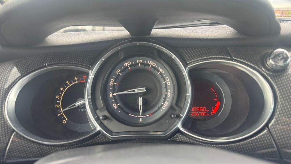 Citroën DS3 Sport Chic - 10