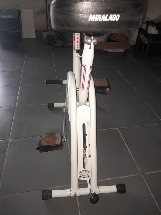 Bicicleta estática vintage