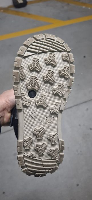 Botas caminhada neve quentes rapaz