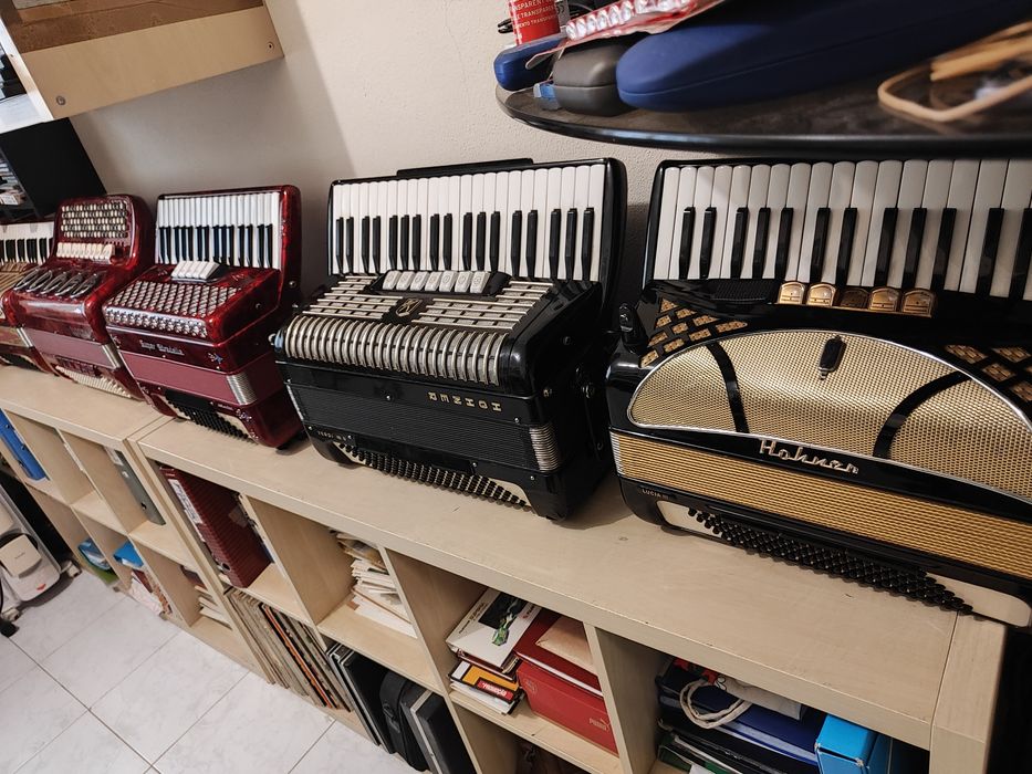 Acordeão Hohner  Lúcia lll