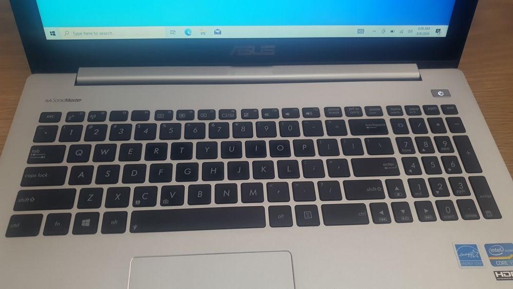Notebook Asus i3-2465 com tela sensível ao toque e tecnologia SonicMaster