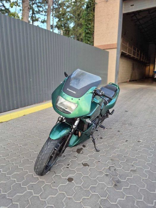 Продам Kawasaki gpz500s