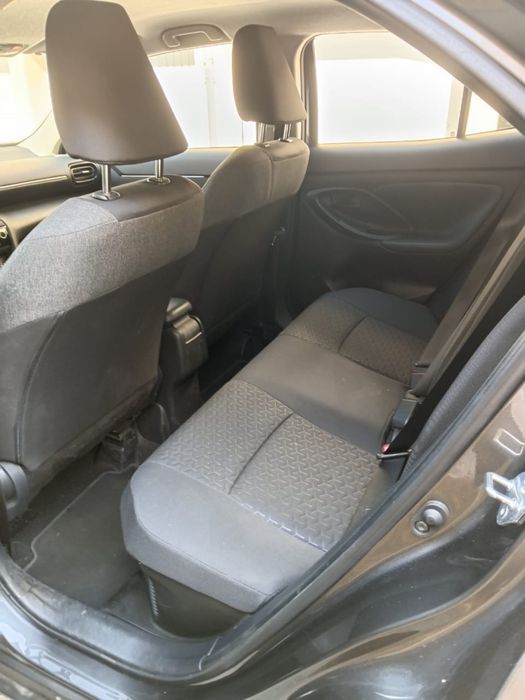 Toyota Yaris Cross Híbrido — 31.000 km / Garantia Toyota