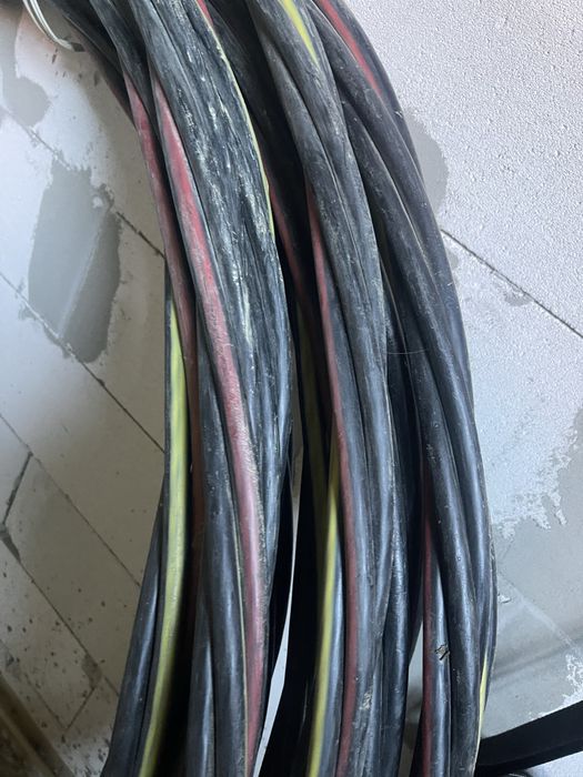 Кабель Сiп  4х95  66м