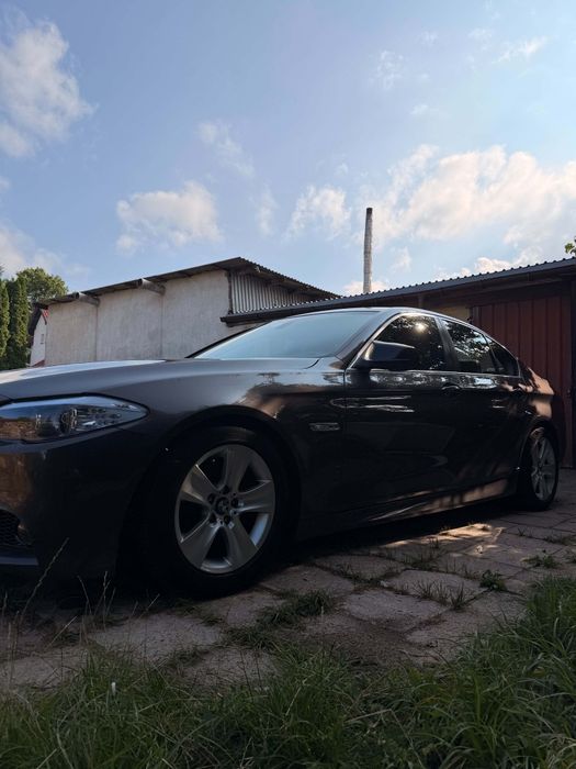 BMW Seria 5 F10 528i 3.0 Benzyna Automat – 2010 – Do naprawy