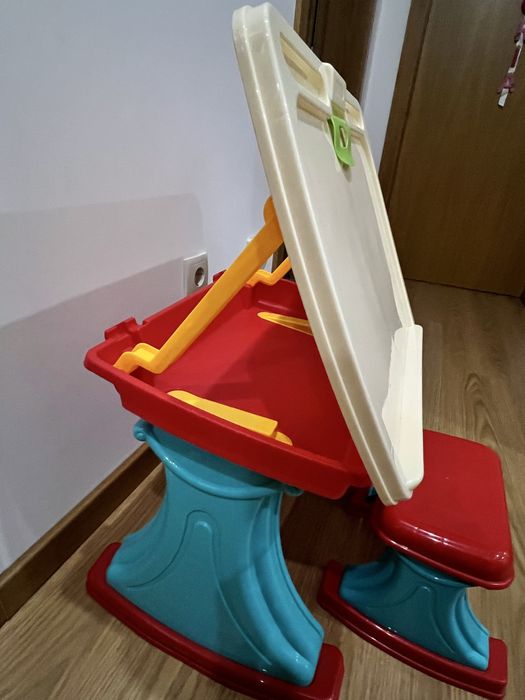 Mesa de brincar bebé