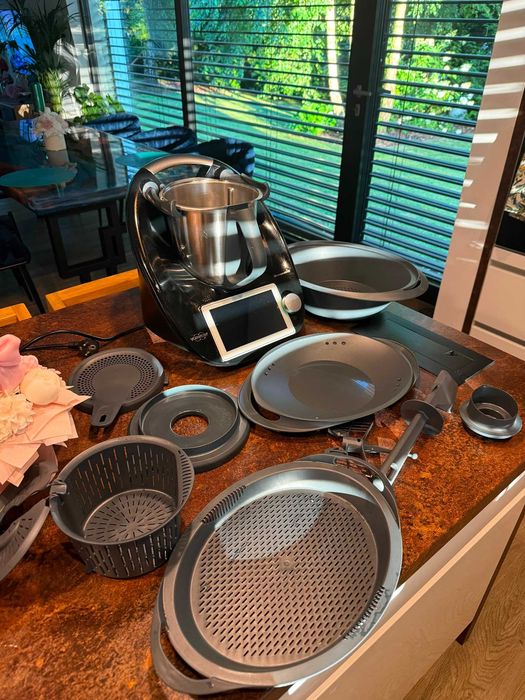 Sprzedam Thermomix TM6