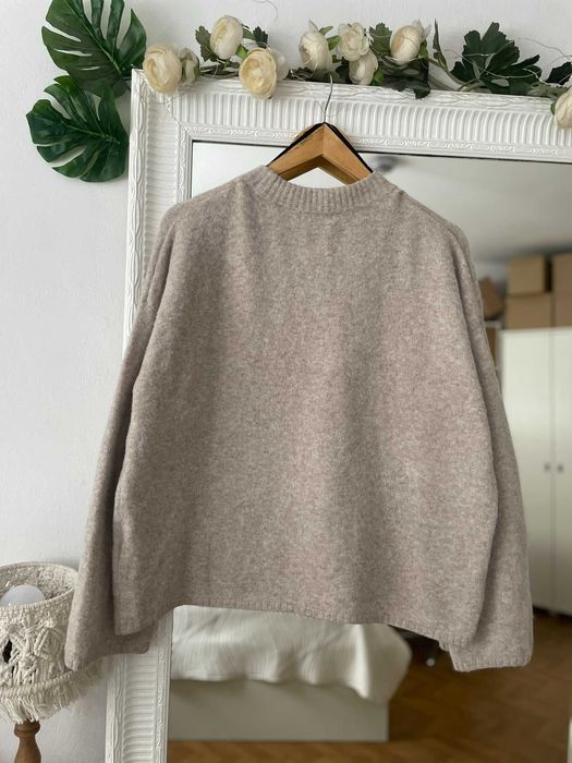 H&M sweter beżowy melanż oversize z włosem wełna S 36 M 38