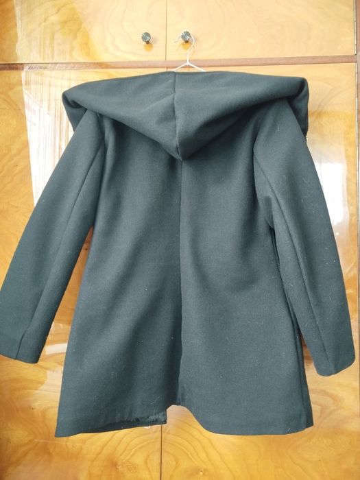 Piękny włoski czarny płaszczyk w rozmiarze XXL