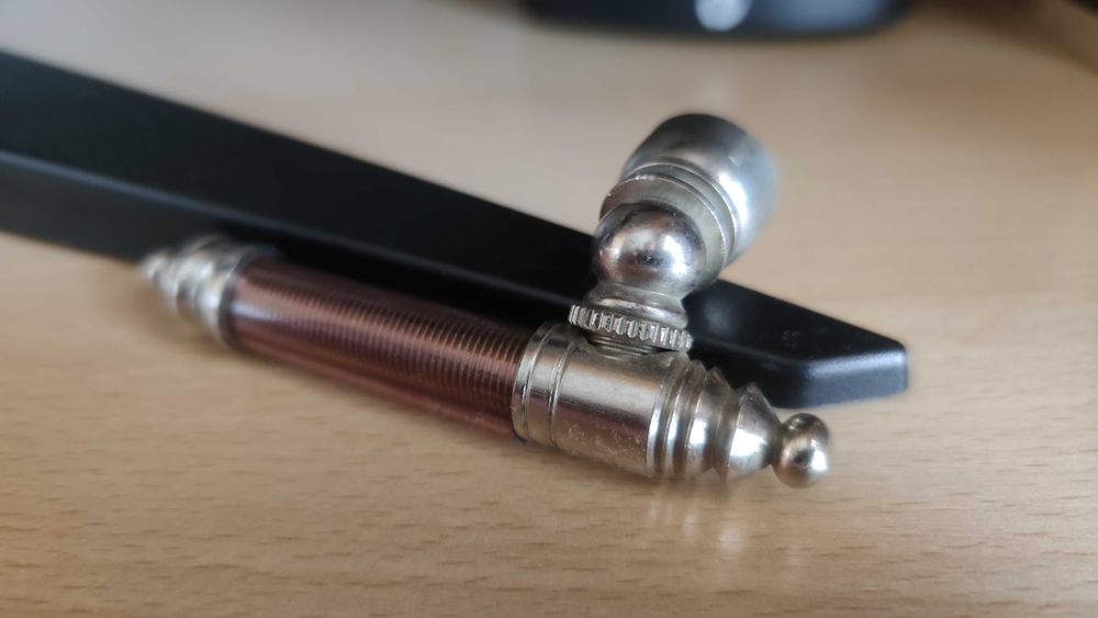 Cachimbo de metal e rede novo
