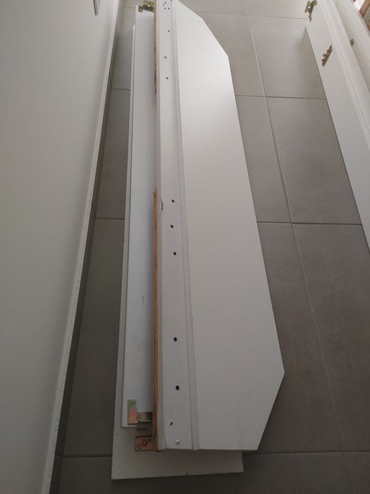 Cama de Casal + Estrado 1,60x2,00m