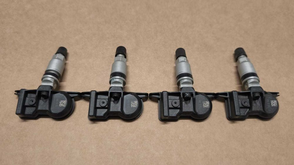 Czujniki ciśnienia TPMS Toyota: RAV4 Yaris Lexus Land Cruiser (T07)