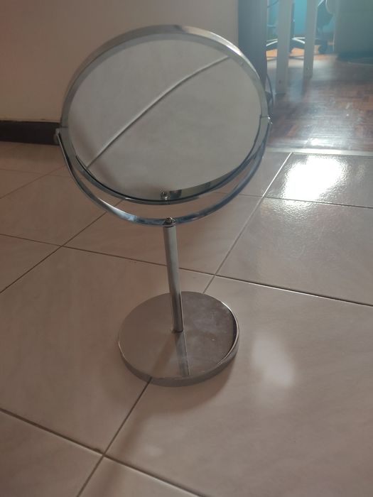 Espelho (normal e com ampliação)