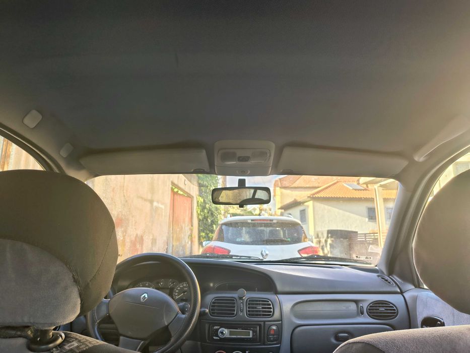 Renault Megane 2002 1.4 Gasolina