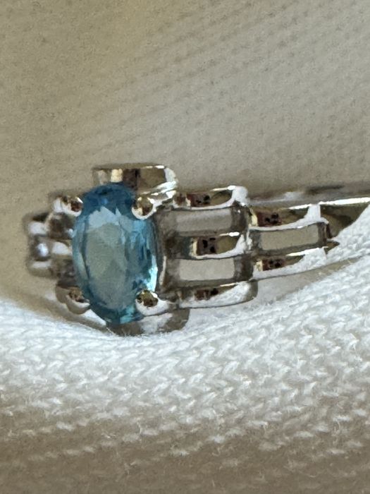 Pierścionek Blue Topaz Jaipur Indie