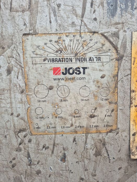 Przesiewacz wibracyjny JOST