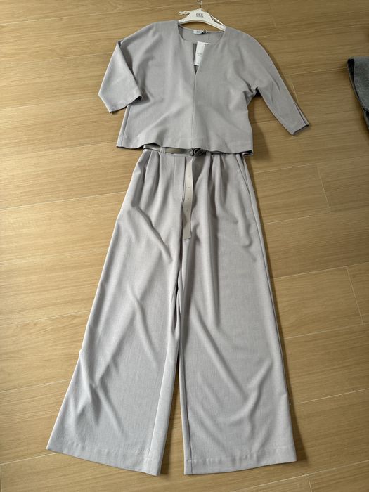Szary komplet damski ( bluzka ,spodnie) s/m/36/38