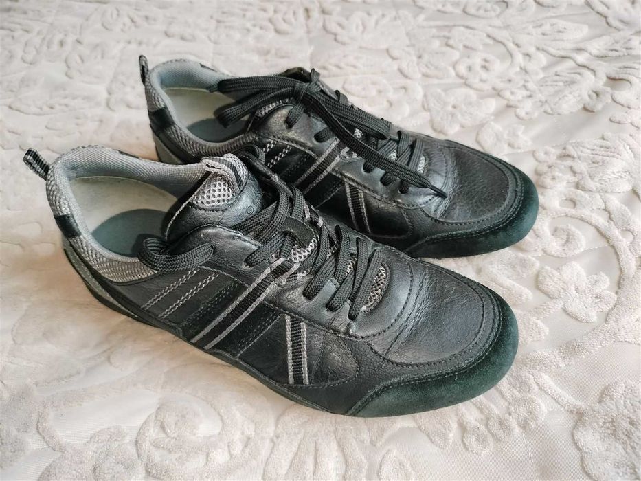 Buty sportowe Geox, rozm.41/27cm, ciemny granat, stan BDB