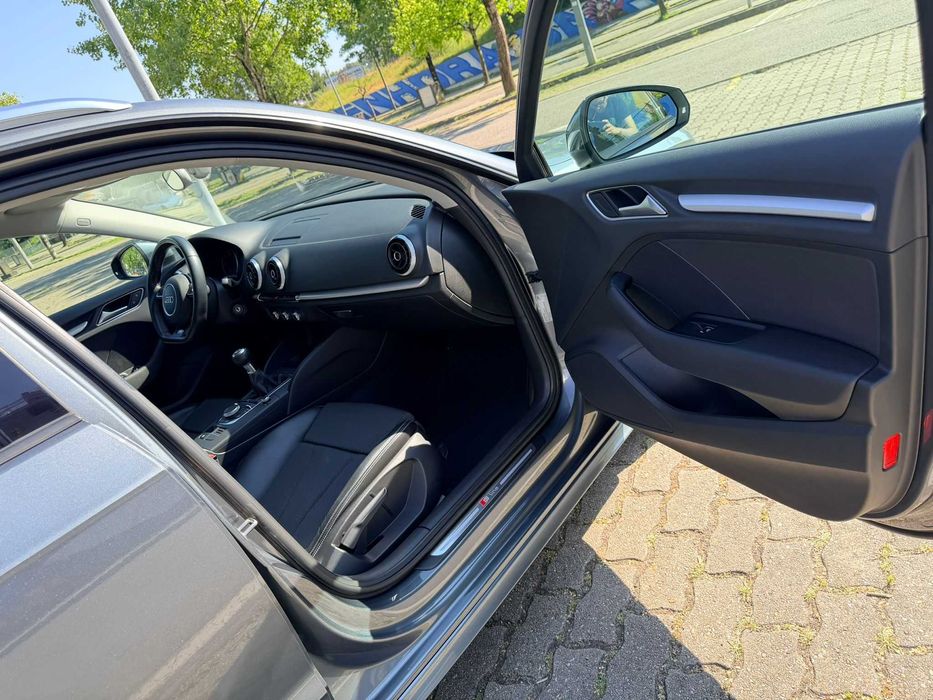 Audi A3 8V Sportback 1.6 TDI S-Line