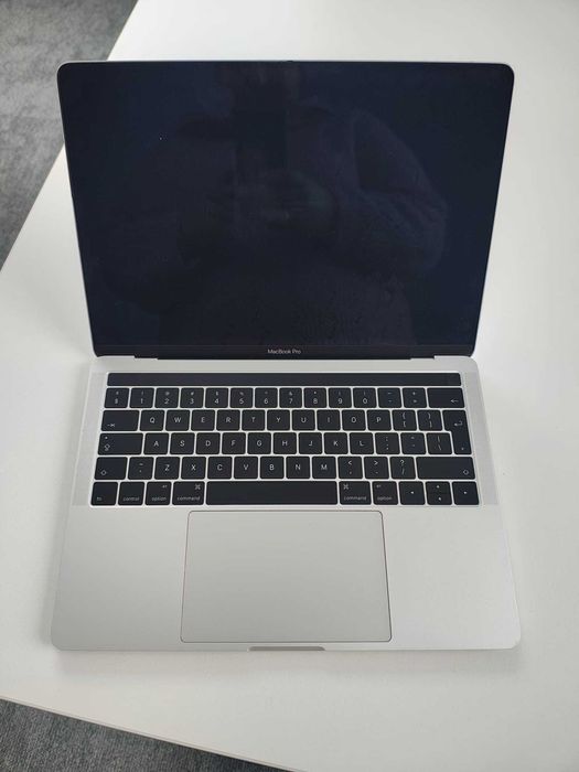 MacBook Pro 15” Touch Bar | Apple | Klasa Premium