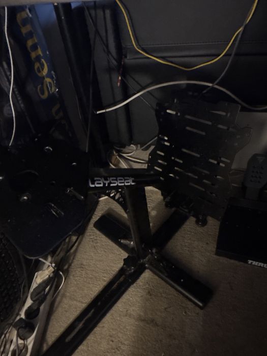 Playseat Evolution sem banco