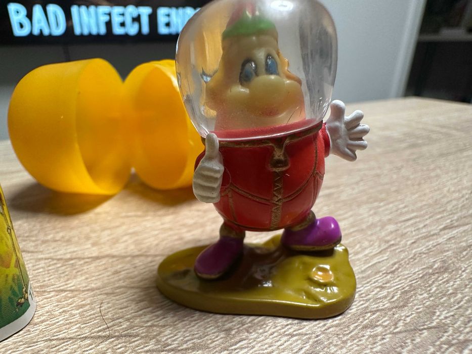 Киндер Тайна третьей планеты Ландрин