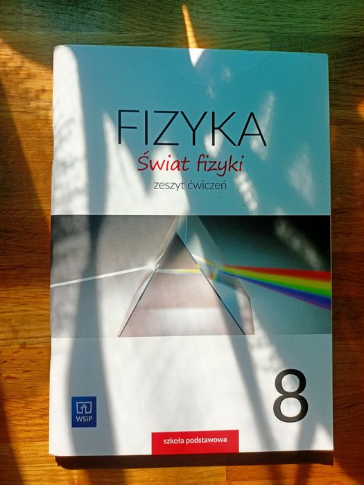 Zeszyt ćwiczen z fizyki do klasy 8 WSiP
