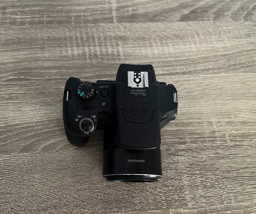 Canon PowerShot SX60 HS – Superzoom 65x | Excelente Estado | 2 Baterias + Carregador + Cartão 64GB